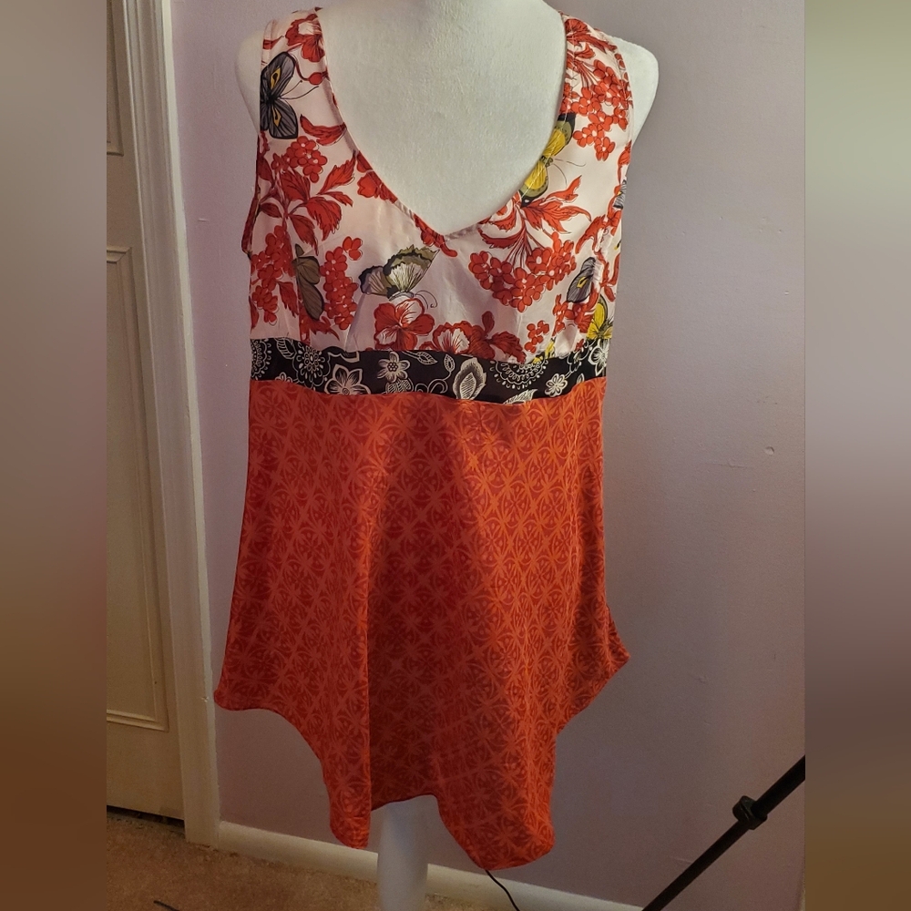 CAbi style 948 - Vintage 100% silk tunic sz Med